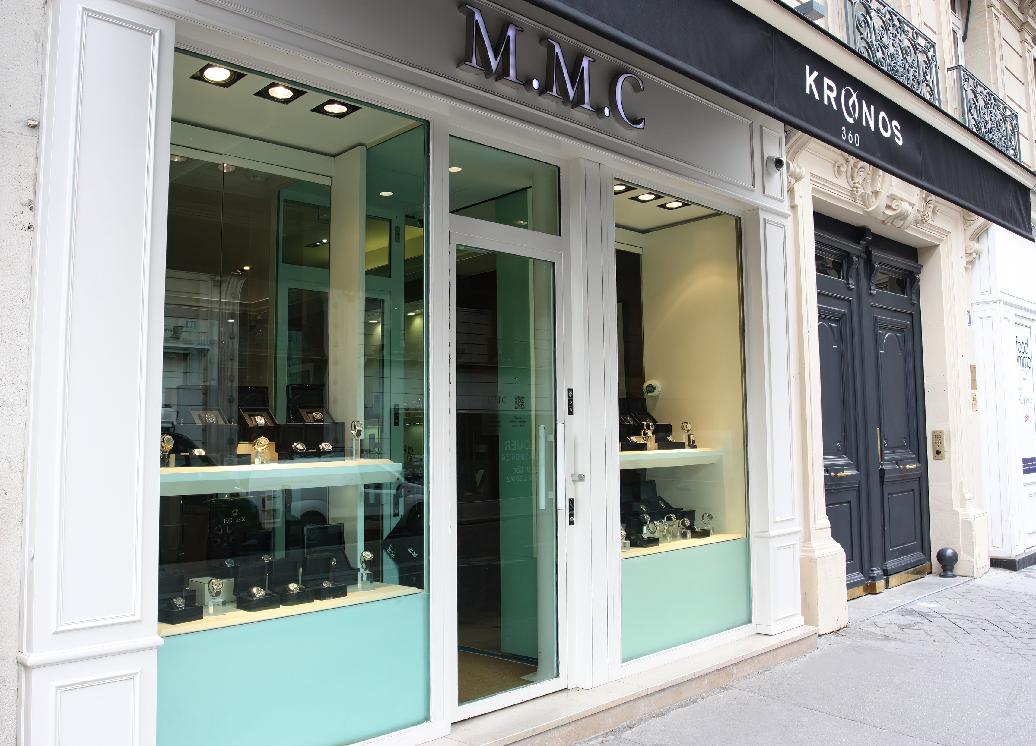 Boutique MMC Kronos vitrine